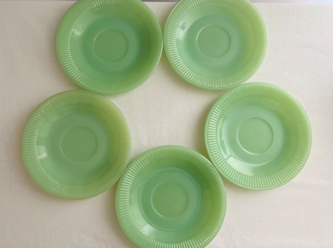 5 Vintage JADEITE Saucer 6 Plates Jadeite Mid Century Green Jade Glass
