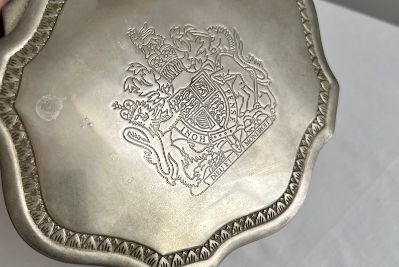 Vintage Lion Jewelry Box Aged Silver Plated Dieu Et Mon Droit God and My Right United Kingdom Coat of Arms Ornate Box 4 Lion Head Feet image 9