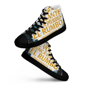 Men’s high top canvas shoes