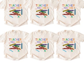 Gepersonaliseerde leraar-T-shirt: aangepaste naam Comfortkleuren Cadeau