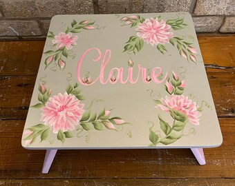 Girls personalized StepStool, Peonys pink and grey, bathroom stool, Nursery decor Toddler stool, Personalized Gifts