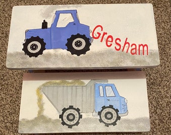 Gifts for Boys, Trucks step stool, tractors, dump truck, gray navy forest green, camo bathroom stool, personalized gifts, baby nursery, boys