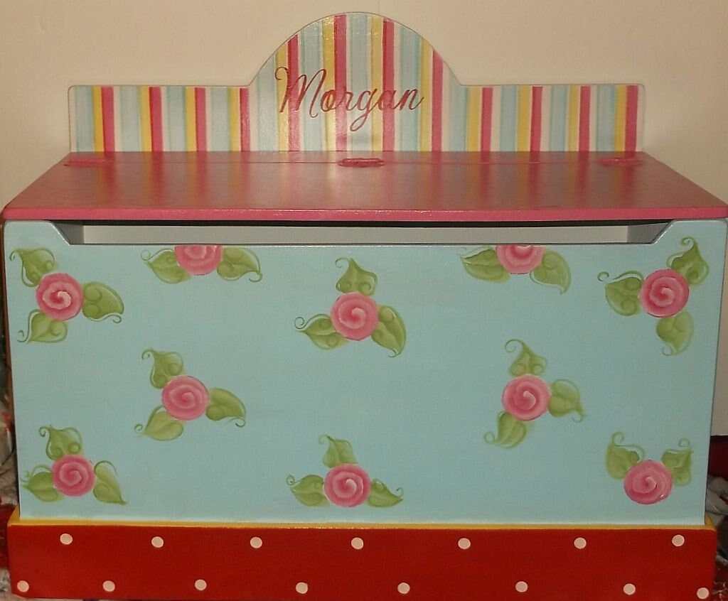 red green toy box
