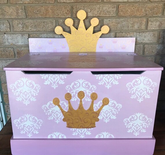 gold toy box