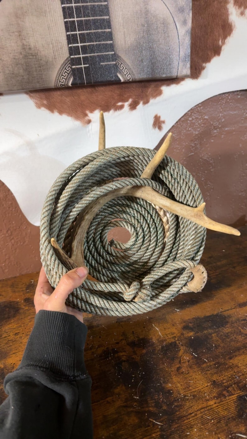 Handwoven Roping Rope & Antler Basket – Western Rustic Ranch Décor - Etsy