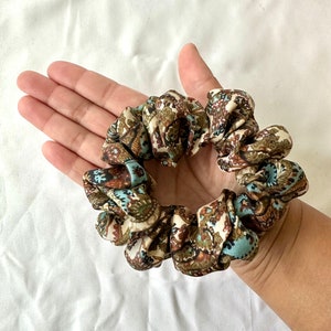 Handmade Paisley Silk Scrunchie: Soft Hair Tie