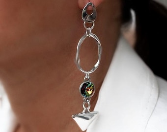 Boucles d'oreilles pendantes géométriques en cristal Swarovski, faites main, style Art déco moderne.
