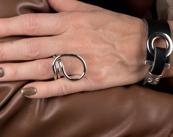 Bague originale et décalée, bague unique qui ne passe pas inaperçue