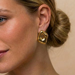 Gold Statement Stud Earrings, Chunky Minimalist Gold Earrings, Waterproof Steel Jewelry, Mothers Day Gift for Mom, Modern Square Stud