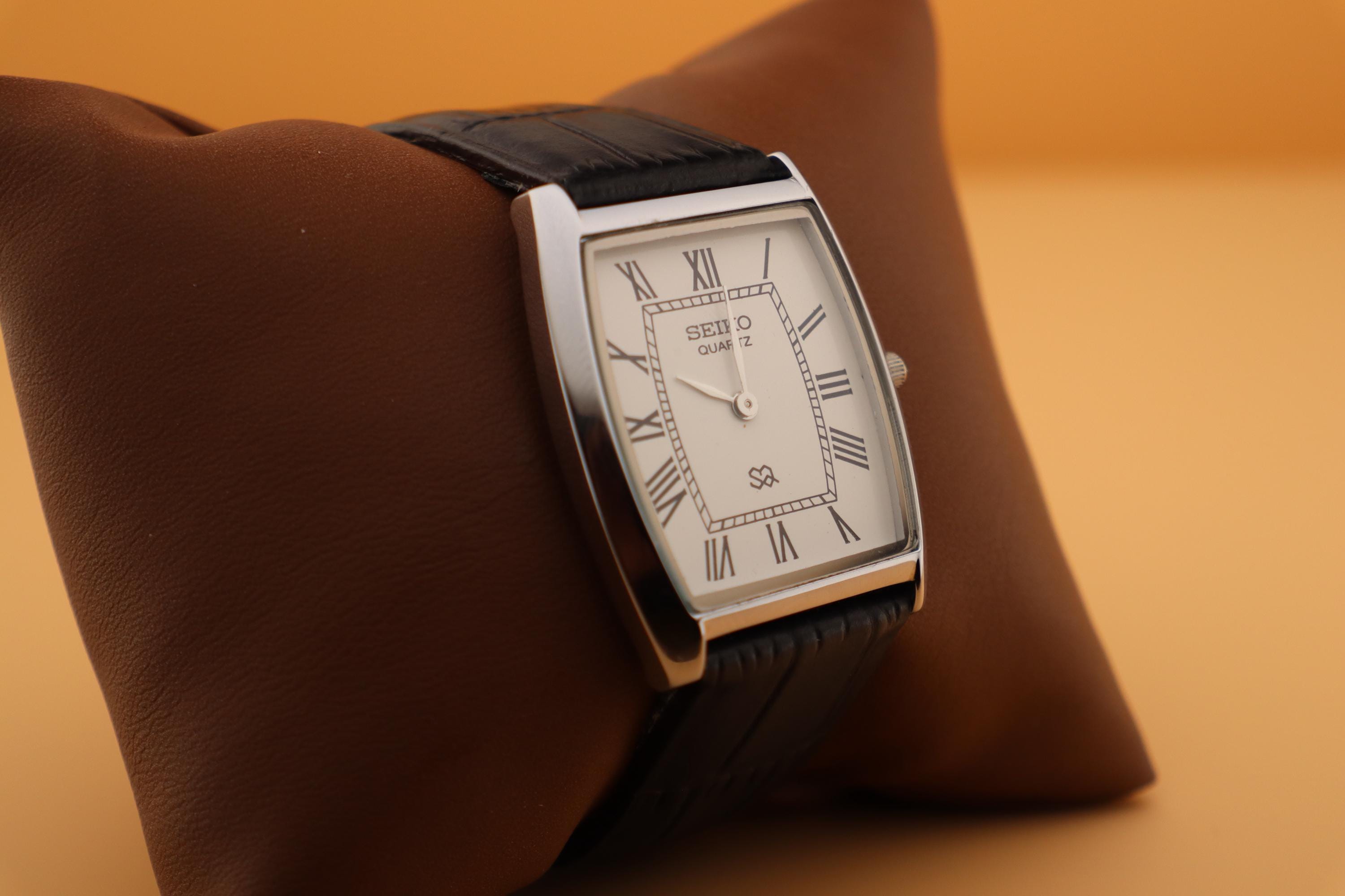 稼働 新品電池 SEIKO メンズ 腕時計 スクエア べっ甲調ベルト 黒文字盤 Seiko square watch men - Etsy 日本