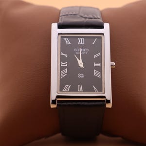 Classic Seiko Slim Vintage Quartz Men’s Watch Black Dial Comes with a New Battery and a Genuine Black Leather Strap