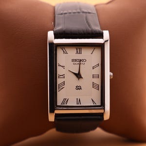 Polished Look Classic Seiko Slim Vintage Quartz Men’s Watch White Dial Comes with a New Battery and a Genuine Black Leather Strap