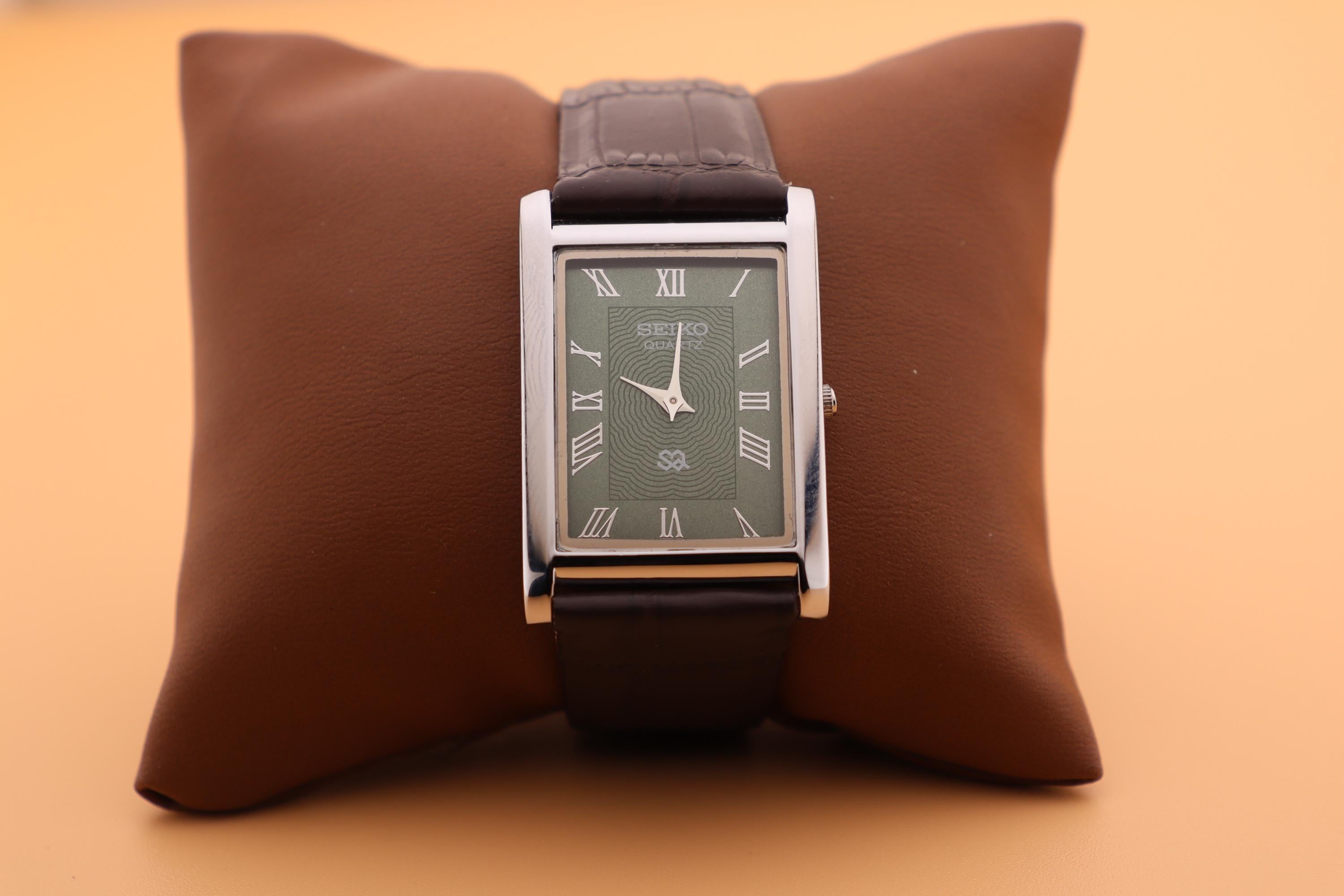 ブ*ク様 VINTAGE SEIKO スクエアクォーツ Vintage seiko square watch - Etsy 日本