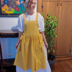 Vintage Japanese Linen Pinafore Apron – Yellow Cottagecore Kitchen Style, Rustic Farmhouse Cooking & Baking Wear