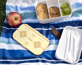 Bento Lunch Box with Wooden Lid: Eco-Friendly Food Container