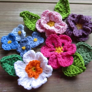 Simple Flowers Set 2 Crochet Pattern And Free Simple Leaves Pattern, Digital Pattern, Instant Download, TCrewsDesigns