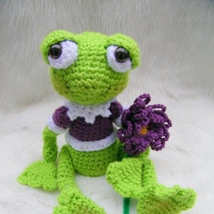 Crochet Pattern Frog by Teri Crews instant download PDF format