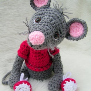 Crochet Pattern Cute Mouse by Teri Crews Wool and Whims Instant Download PDF Format