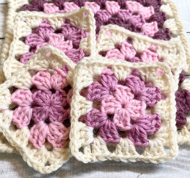 Traditional Granny Square Crochet Pattern, 3 Color Grannie Square, PDF format, Instant Download, Digital Crochet Pattern image 3