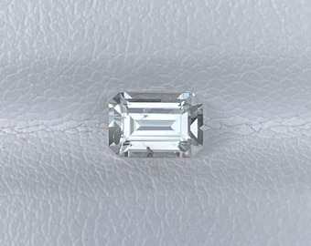 Zafiro blanco natural sin tratamiento térmico de 0,86 ct Esmeralda / Sri Lanka / Piedra preciosa suelta