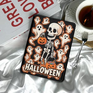 Halloween Skeleton Kindle Case with Ghosts and Pumpkins, Fits All Kindle Models, Paperwhite 6.8&quot; Cover, Cute Spooky Gift for Readers
