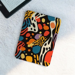 Retro Abstract Colorful Kindle and Kobo Case with Hand Strap E-Reader Cover for 2024 New Kindle Paperwhite 12th Gen Gift Idea