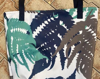 Camo Fern Print Tote Bag: Earthy Botanical Reusable Carryall