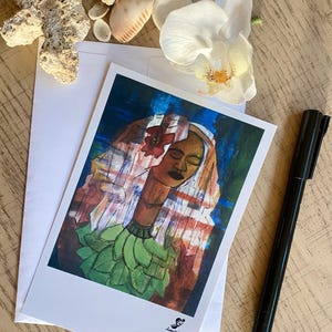 Frau mit Blätter Postkarte | Tropisches botanisches Porträt | Moderne feminine Mini-Kunstdruck | Boho Island-inspiriertes Briefpapier