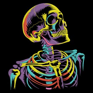 Peut inclure: Broderie d'un squelette aux couleurs jaune, violet, turquoise, rose et orange sur fond noir. Le crâne est jaune avec des ombres violettes, la cage thoracique et la colonne vertébrale sont multicolores. L'œuvre est détaillée et vibrante.