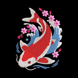 Könnte beinhalten: Gesticktes Design eines rot-weißen Koi-Fisches mit rosa Kirschblüten und blauen Wellen auf schwarzem Hintergrund. Der Fisch hat detaillierte Schuppen und fließende Schnurrhaare, wodurch ein lebendiges und detailliertes Bild entsteht.