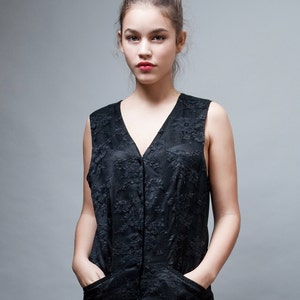 vintage black tunic vest lace front sleeveless top M MEDIUM image 2