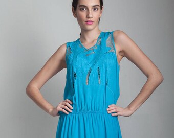 blue cutwork dress cut out cutout eyelet floral embroidery vintage 70s scallop hem sleeveless LARGE L