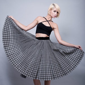 50s circle skirt, black white skirt, full circle skirt, vintage 50s plaid tartan taffeta velvet S Small image 1