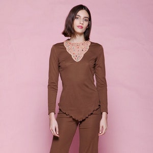 boho pant set matching top 2-piece brown pantsuit jumpsuit cowl open back beaded macrame vintage 70s EXTRA small SMALL XS S image 2