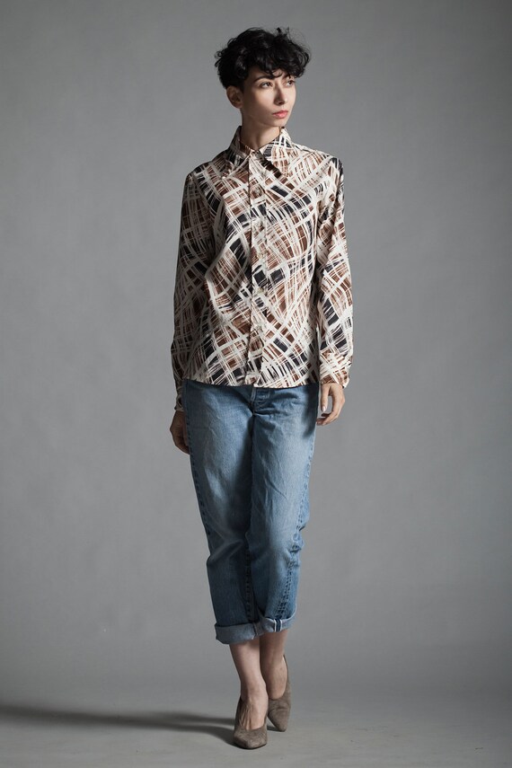 crinkled shirt blouse top abstract plaid print br… - image 3