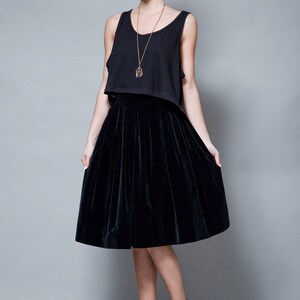 vintage 50s 1950s pleated skirt black velvet xs s EXTRA SMALL / SMALL image 2