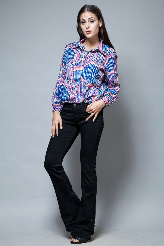 op art printed top blouse navy blue pointy collar… - image 3
