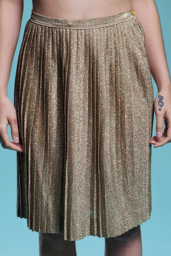 gold pleated skirt set metallic lurex sleeveless … - image 9