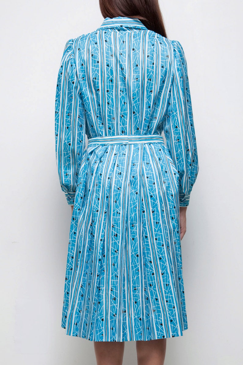 vintage 1970s ascot bow shirtdress mod blue stripes print LARGE L long sleeves knee length