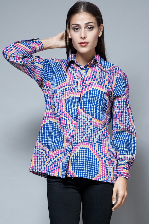 op art printed top blouse navy blue pointy collar… - image 1