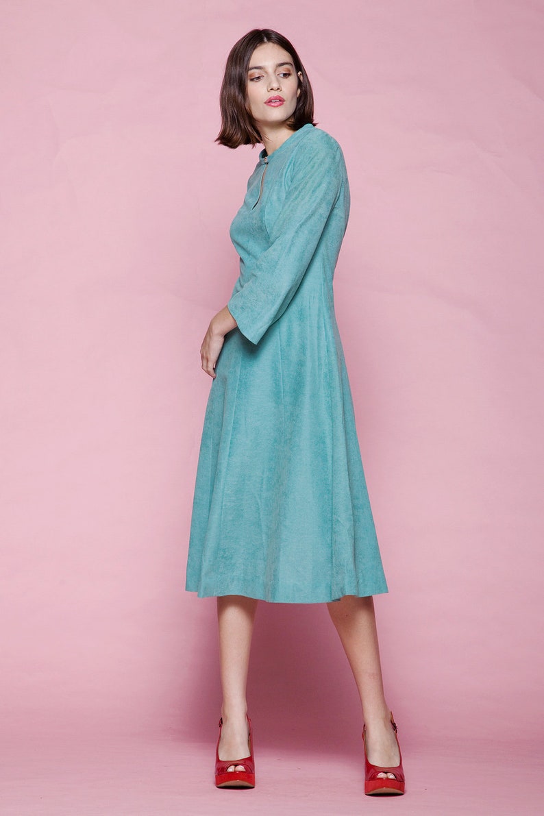 ultrasuede dress aqua blue green flare sleeves keyhole vintage 70s MEDIUM M image 4