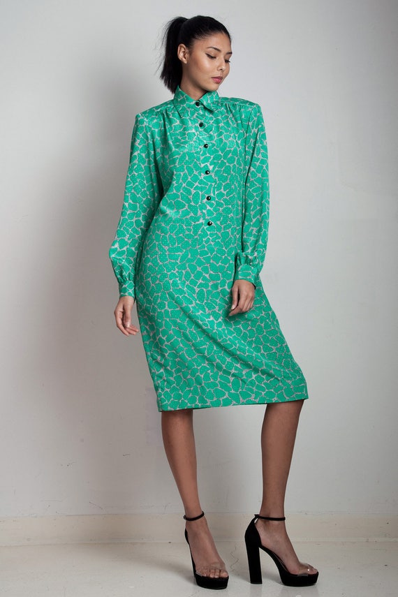 green emerald velvet dress Unique Vintage Plus Size Emerald Green Delores Swing Dress with Sleeves 3X/20