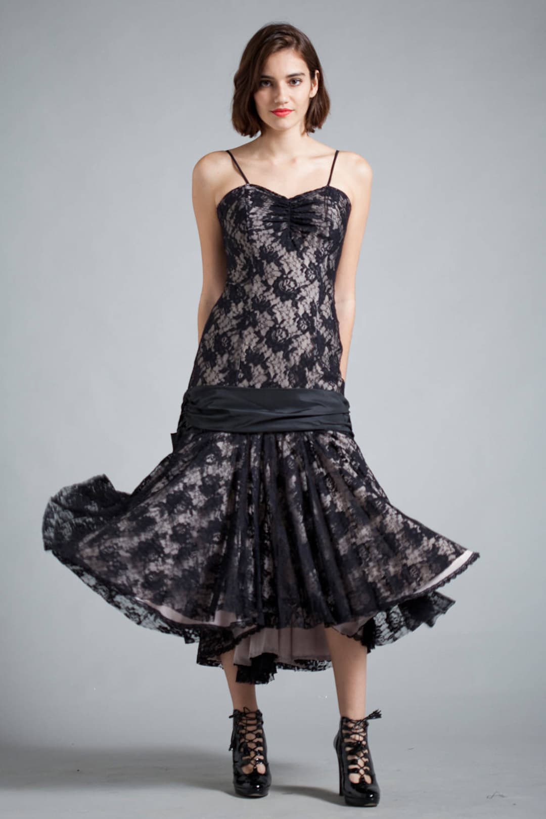 chinese dress ladies Vespera Long Lace Dress