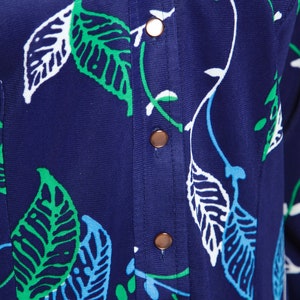 shirt dress leaf print long sleeves navy blue green vintage 70s MEDIUM LARGE M L image 9