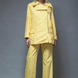 yellow pant suit jacket 2 piece set zipper top vintage 1970s M MEDIUM pants futuristic uniform image 2