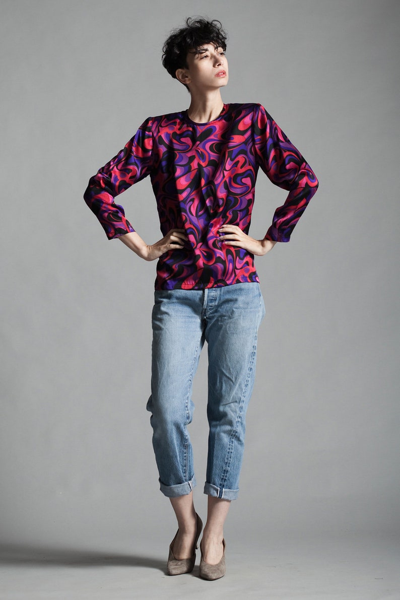 silk blouse top pink purple swirl print long sleeves flowy vintage 80s SMALL S