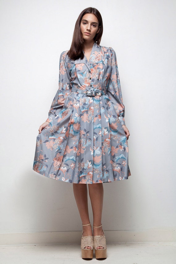 70s does 50s vintage shirtwaist dress pleated flo… - image 1