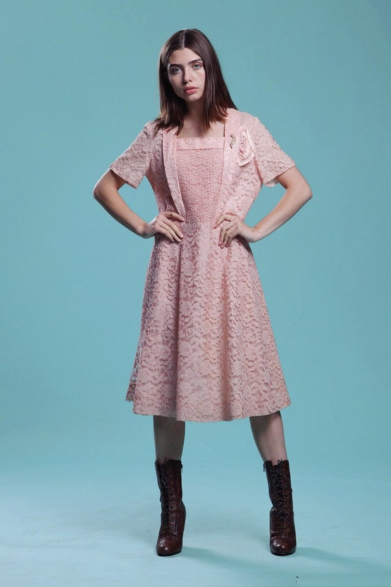 plus size vintage 40s 50s lace dress dusty pink co