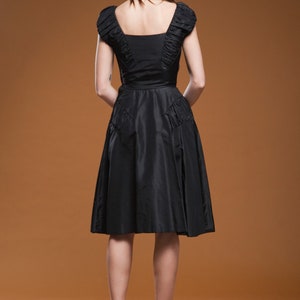 vintage 50s 1950s party dress cocktail black taffeta full skirt sleeveless gathered EXTRA SMALL Small XS S image 5