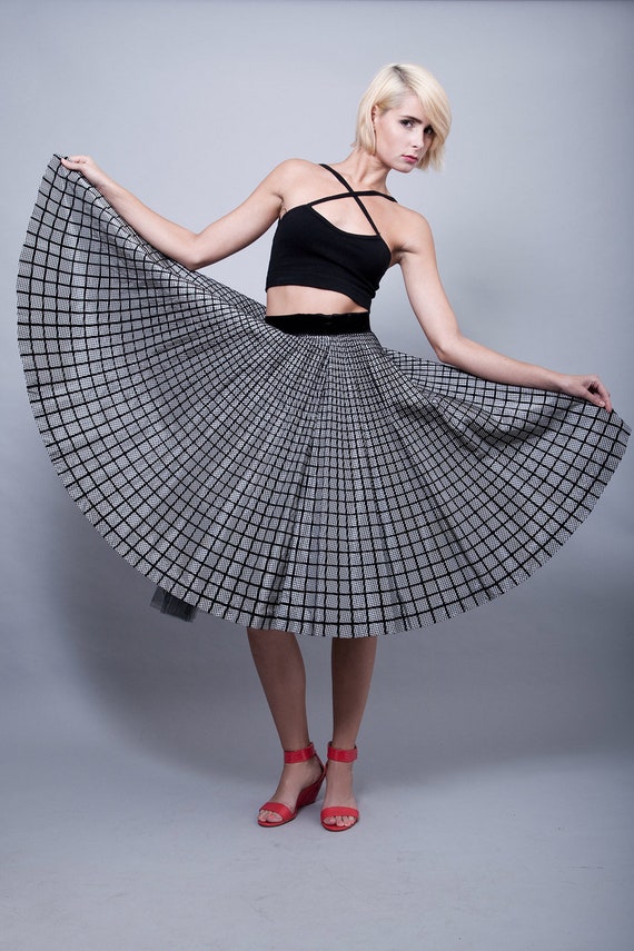 50s circle skirt, black white skirt, full circle … - image 1